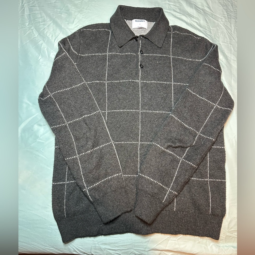 Old Navy Charcoal Sweater with Grid Pattern